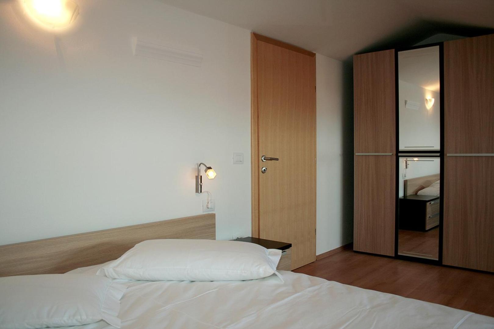 Fineda Grande Apartments Пореч Экстерьер фото